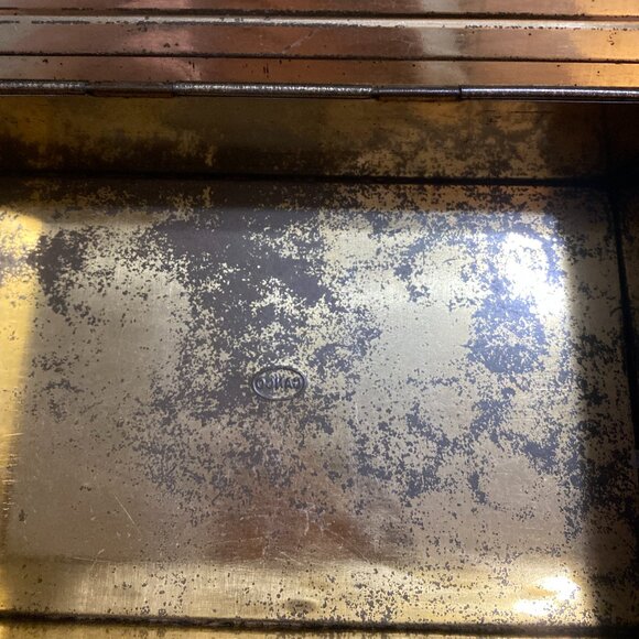 Vintage Chocolate Box from Paris/New York - Picture 14 of 14